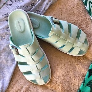 Mint Green Leather Eddie Bauer Slip on Sandals